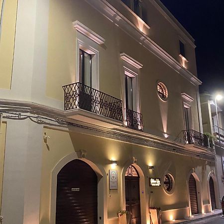 Nardò Palazzo Volta Boutique Luxury B&B מראה חיצוני תמונה