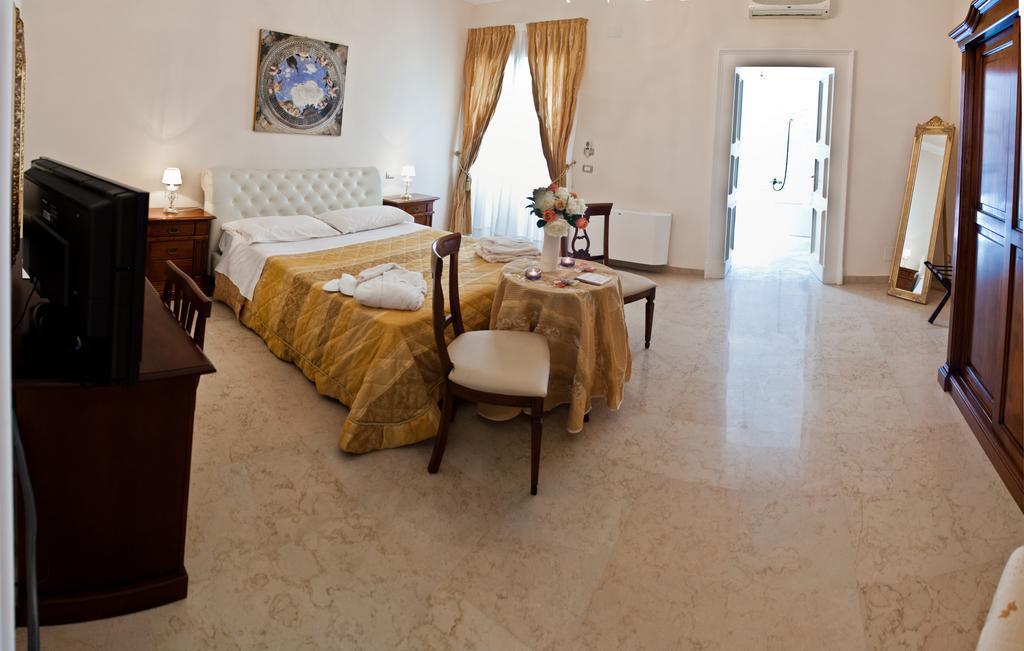 Nardò Palazzo Volta Boutique Luxury B&B חדר תמונה