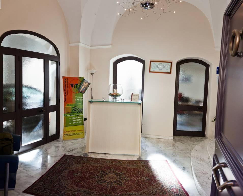 Nardò Palazzo Volta Boutique Luxury B&B מראה חיצוני תמונה